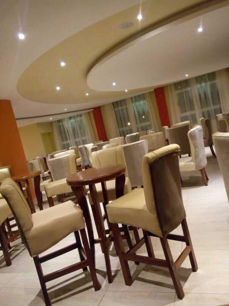 Hadassah Hotel Найроби Экстерьер фото