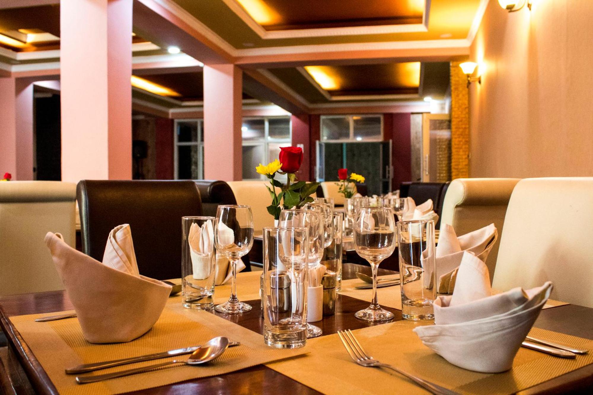 Hadassah Hotel Найроби Экстерьер фото